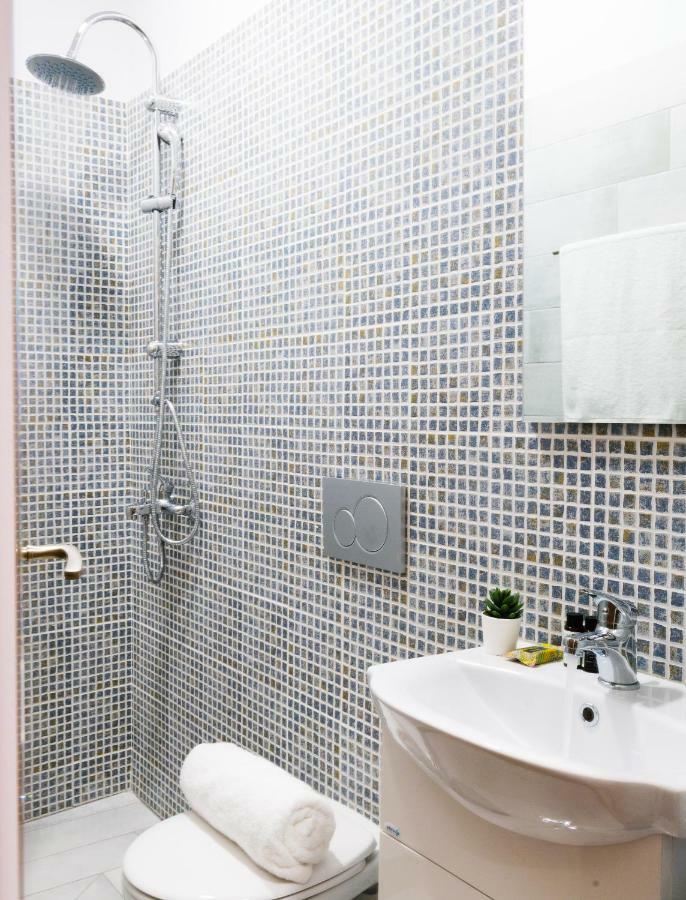 Ch Adrianou Suites 아테네 외부 사진