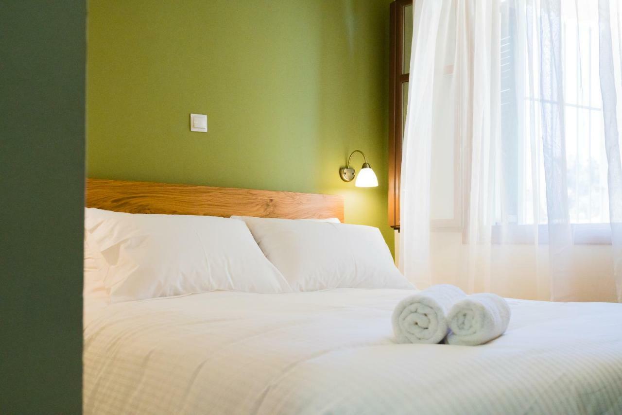 Ch Adrianou Suites 아테네 외부 사진